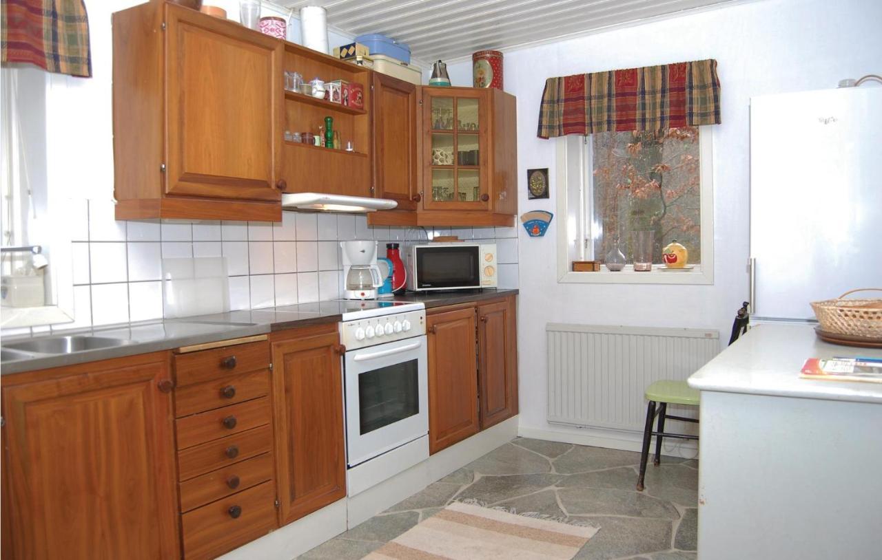 2 Bedroom Pet Friendly Home In Oerkelljunga Drakabygget Kültér fotó